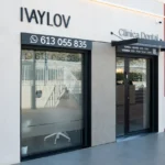 Entrada de la clínica dental Ivaylov
